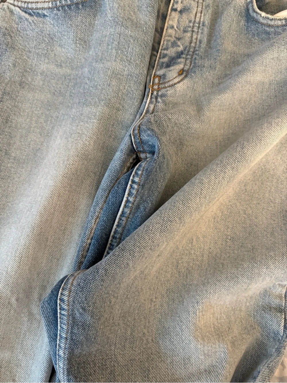 Zara Light Blue Wide-Leg High-Rise Jeans